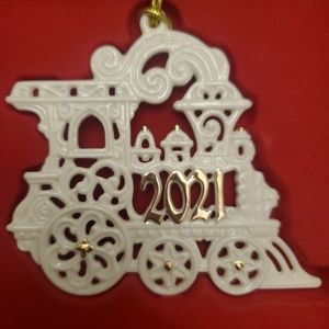 Lenox A Year to Remember Train Christmas Ornament 2021